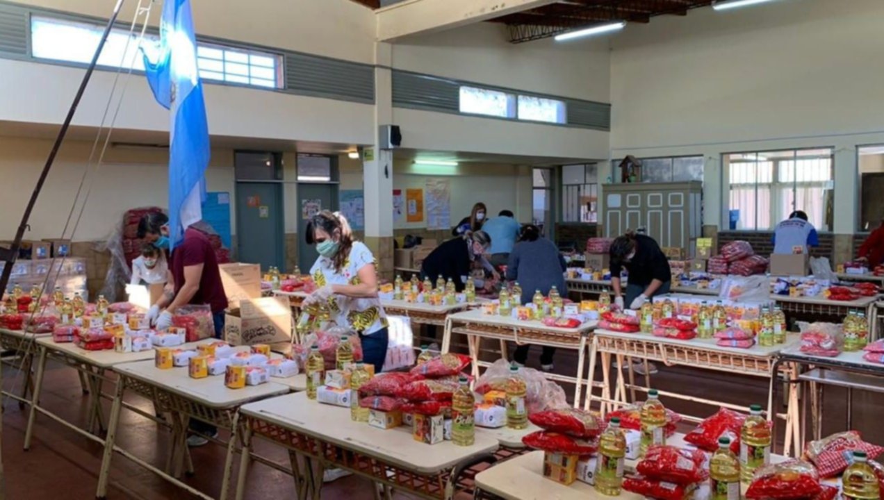 Entregan Bolsones De Alimentos A 64 Mil Familias De La Ciudad 1507