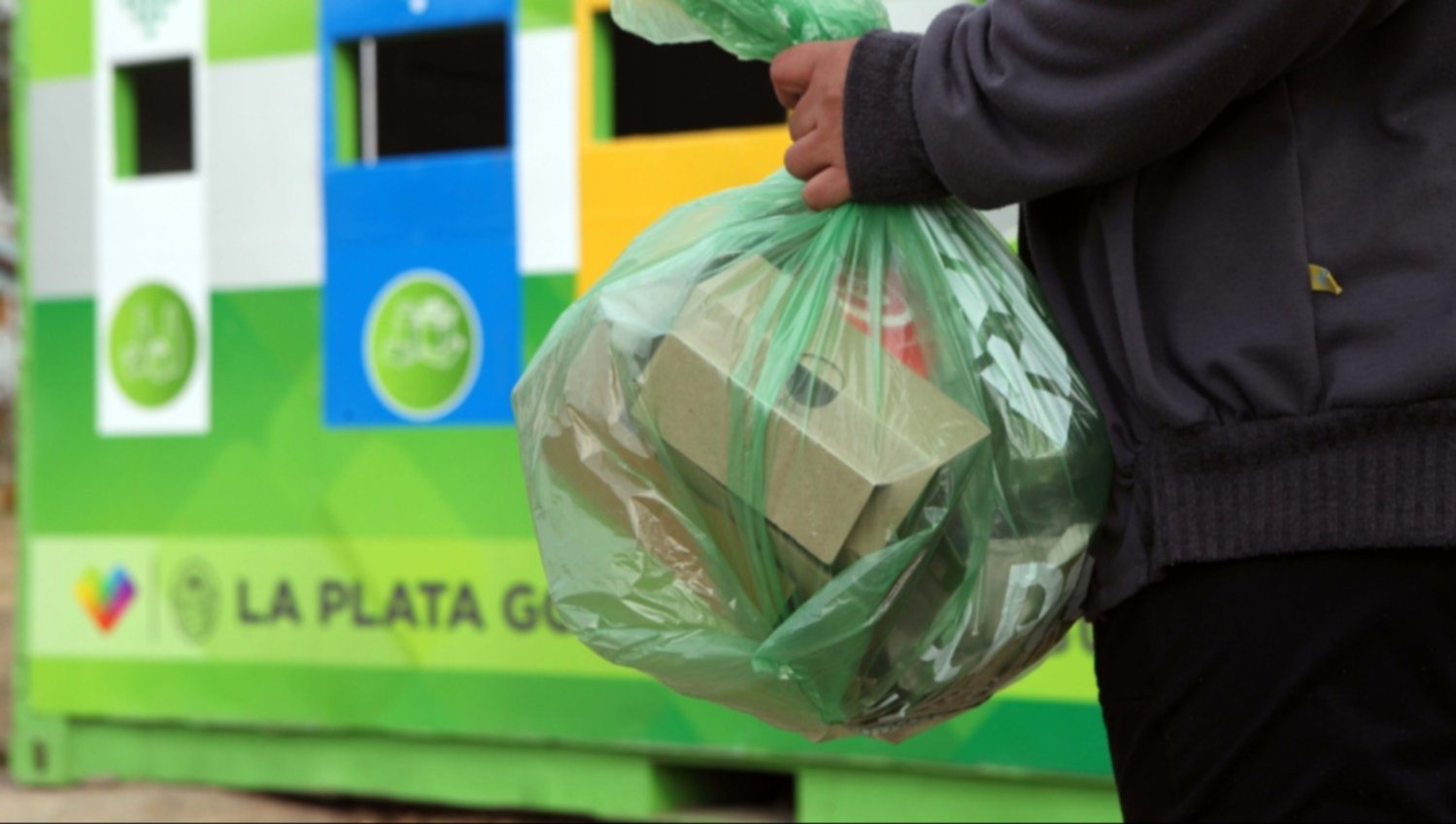 Bolsa verde y reciclaje: en La Plata se trata apenas el 25% de los residuos