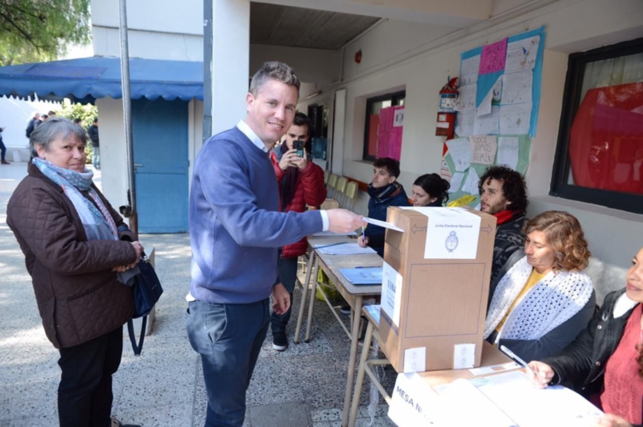 Votaron los precandidatos a intendente de la ciudad